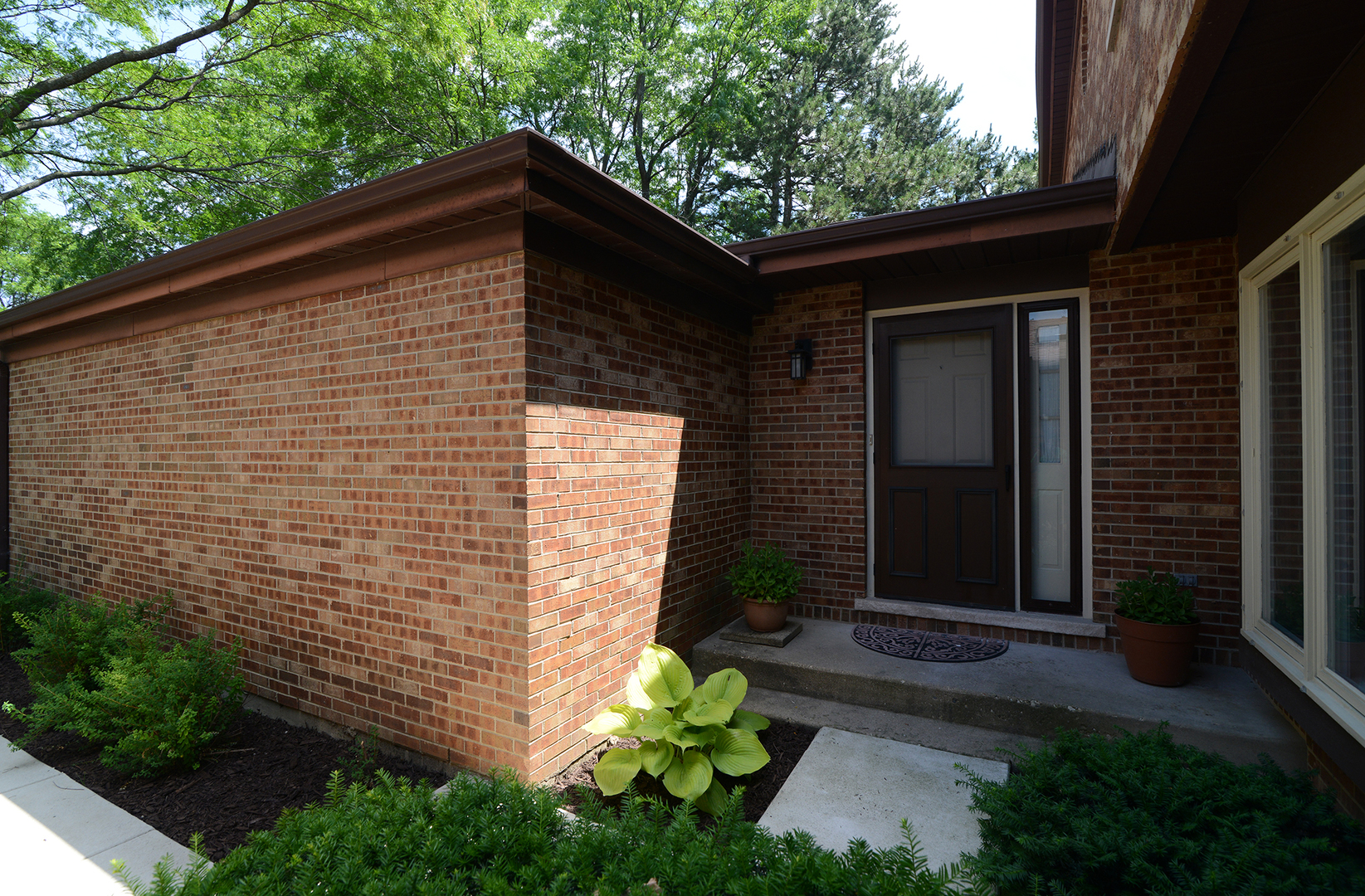 1606 N Windsor Drive Unit: 1606