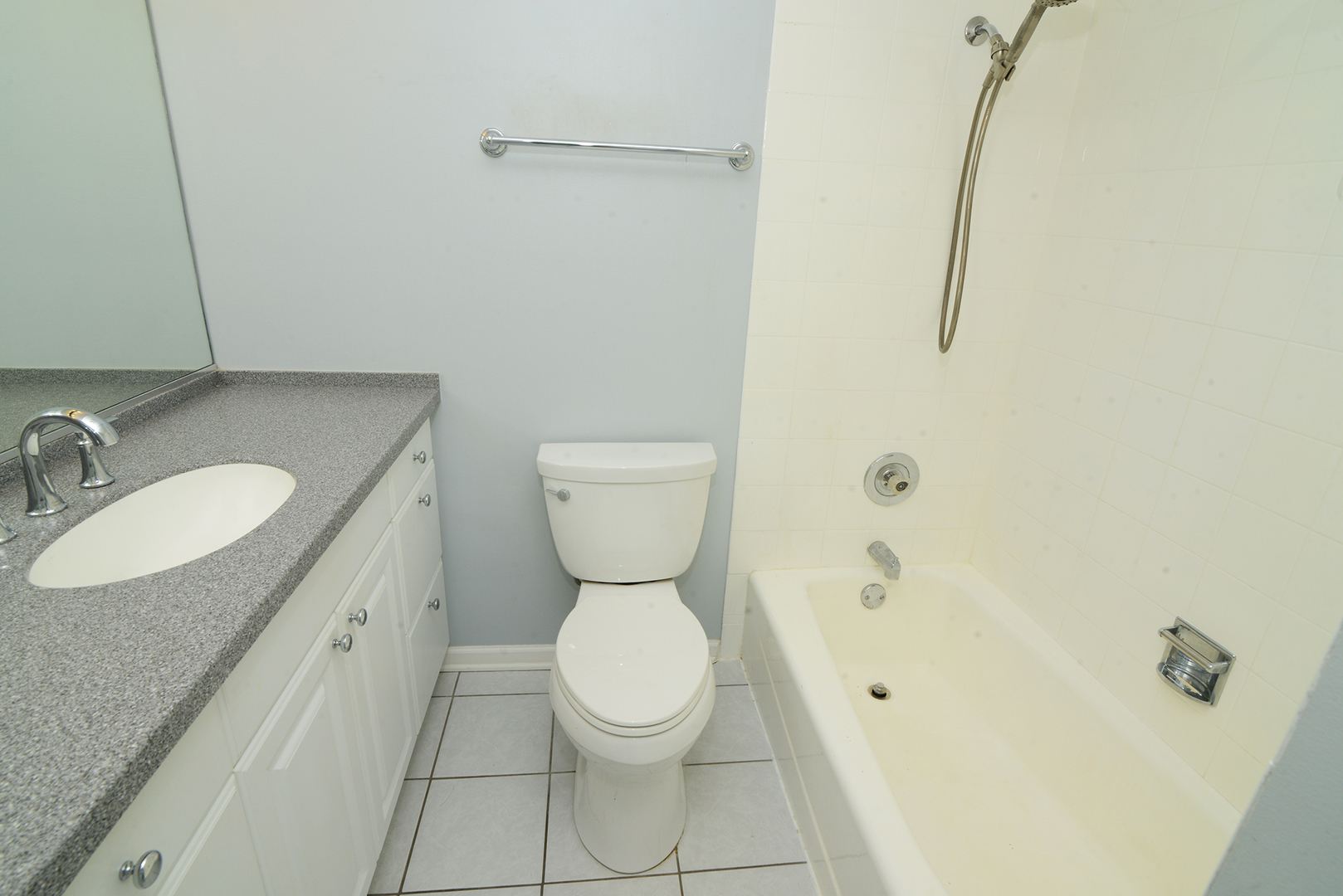 1606 N Windsor Drive Unit: 1606