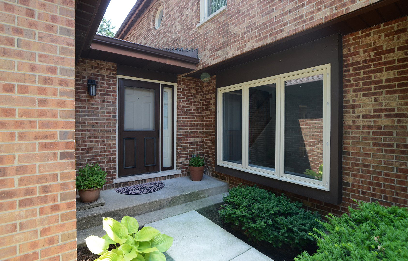 1606 N Windsor Drive Unit: 1606
