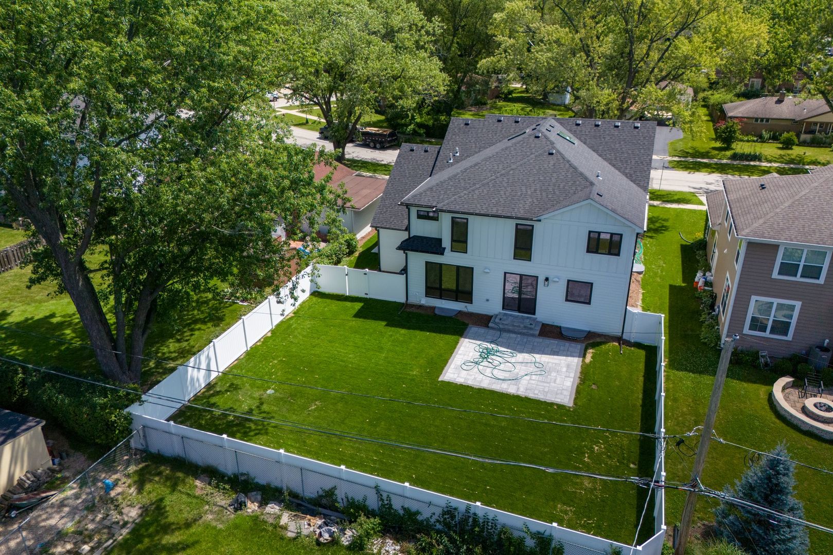 1410 N Race Avenue