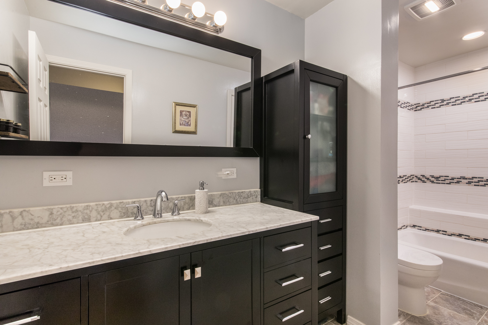1400 N Knollwood Drive Unit: B5
