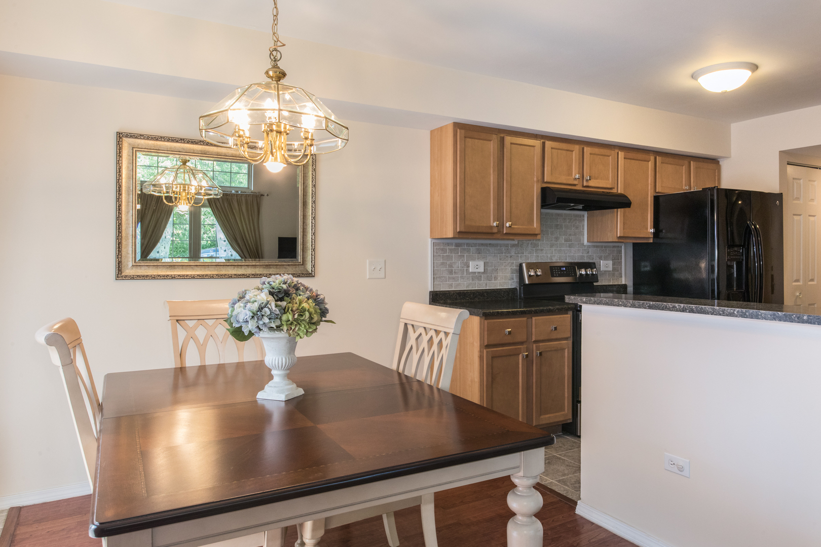 1400 N Knollwood Drive Unit: B5