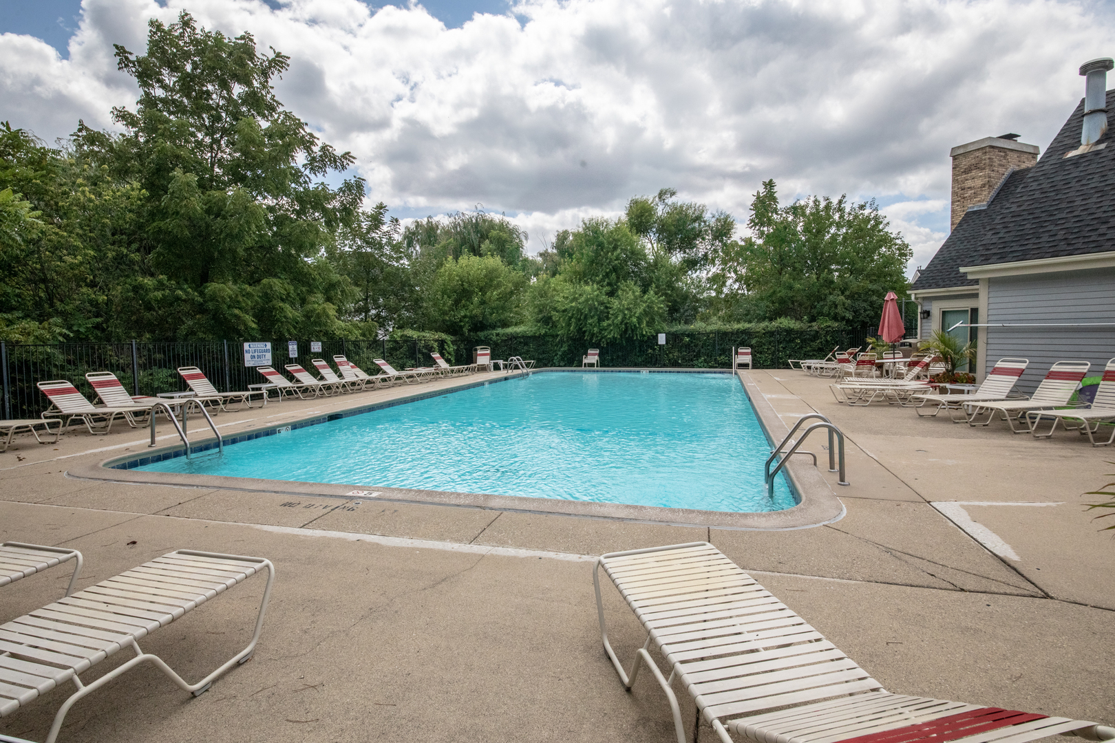 1400 N Knollwood Drive Unit: B5