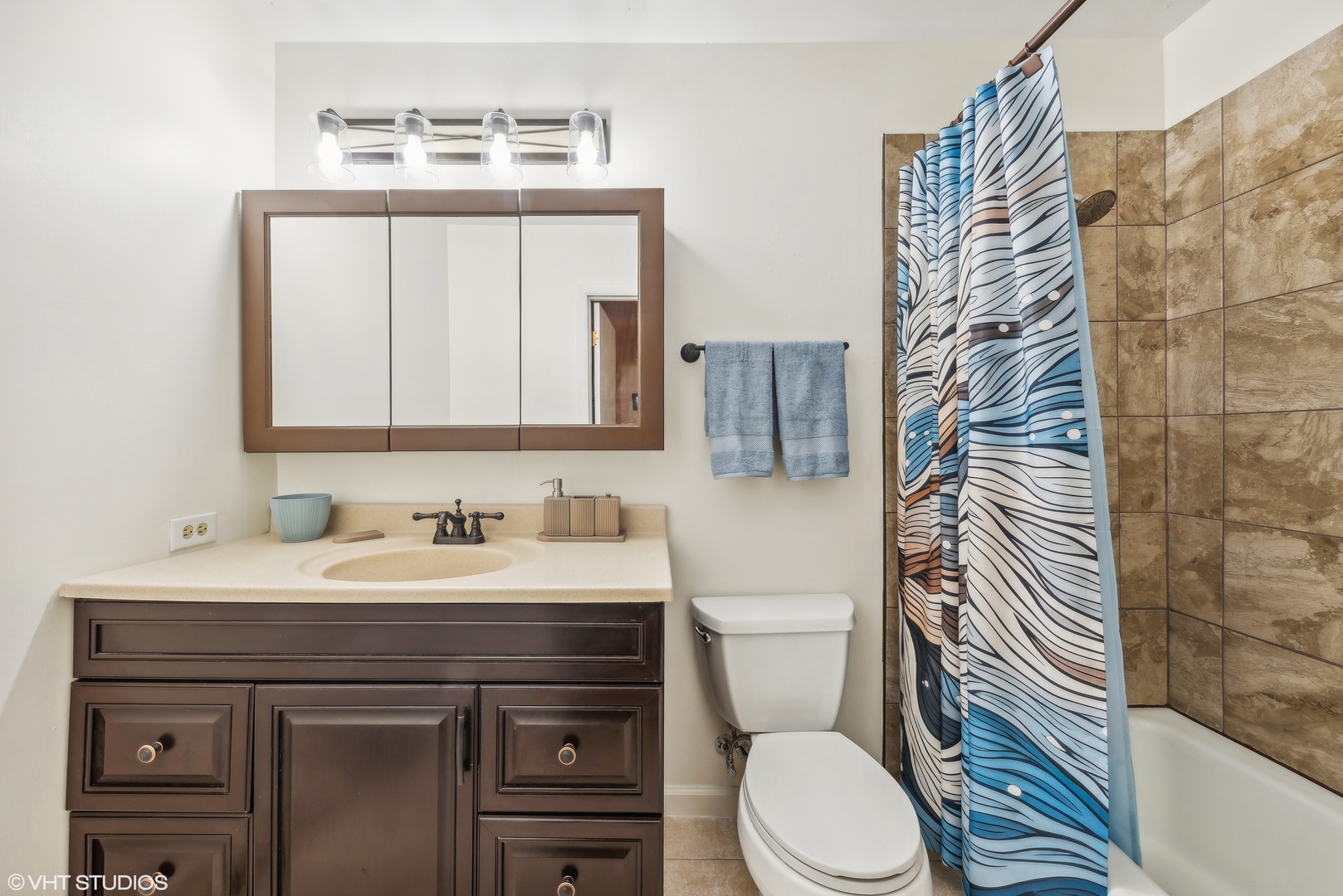 809 S Mitchell Avenue