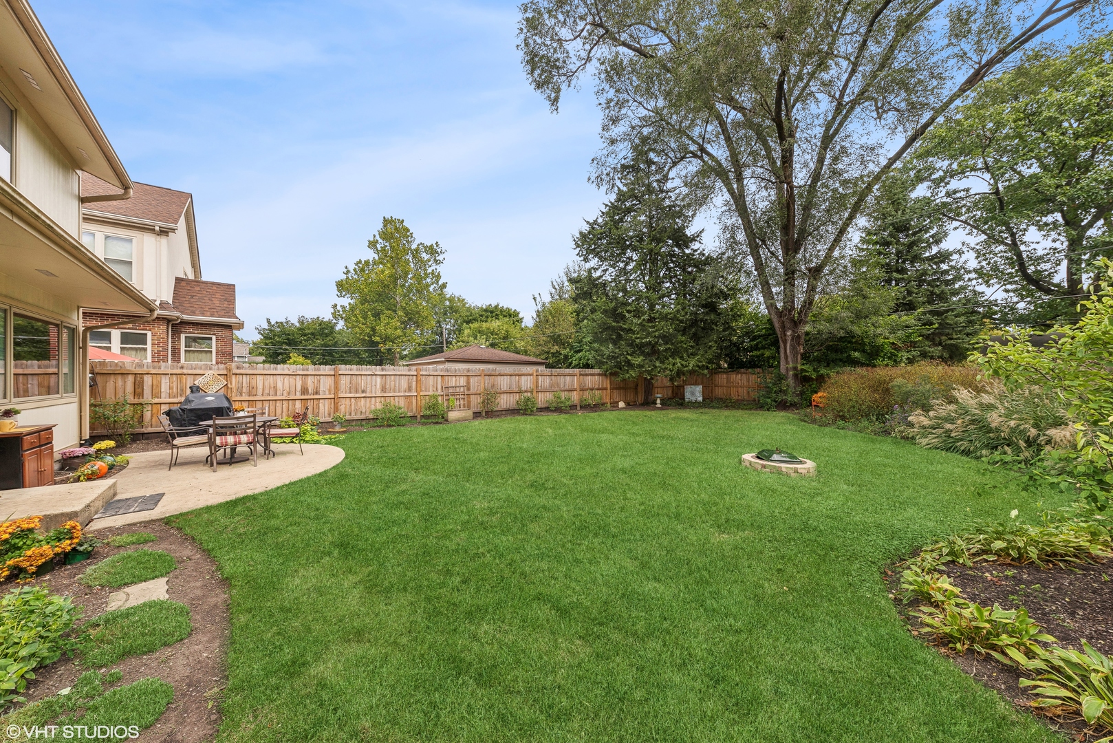 809 S Mitchell Avenue