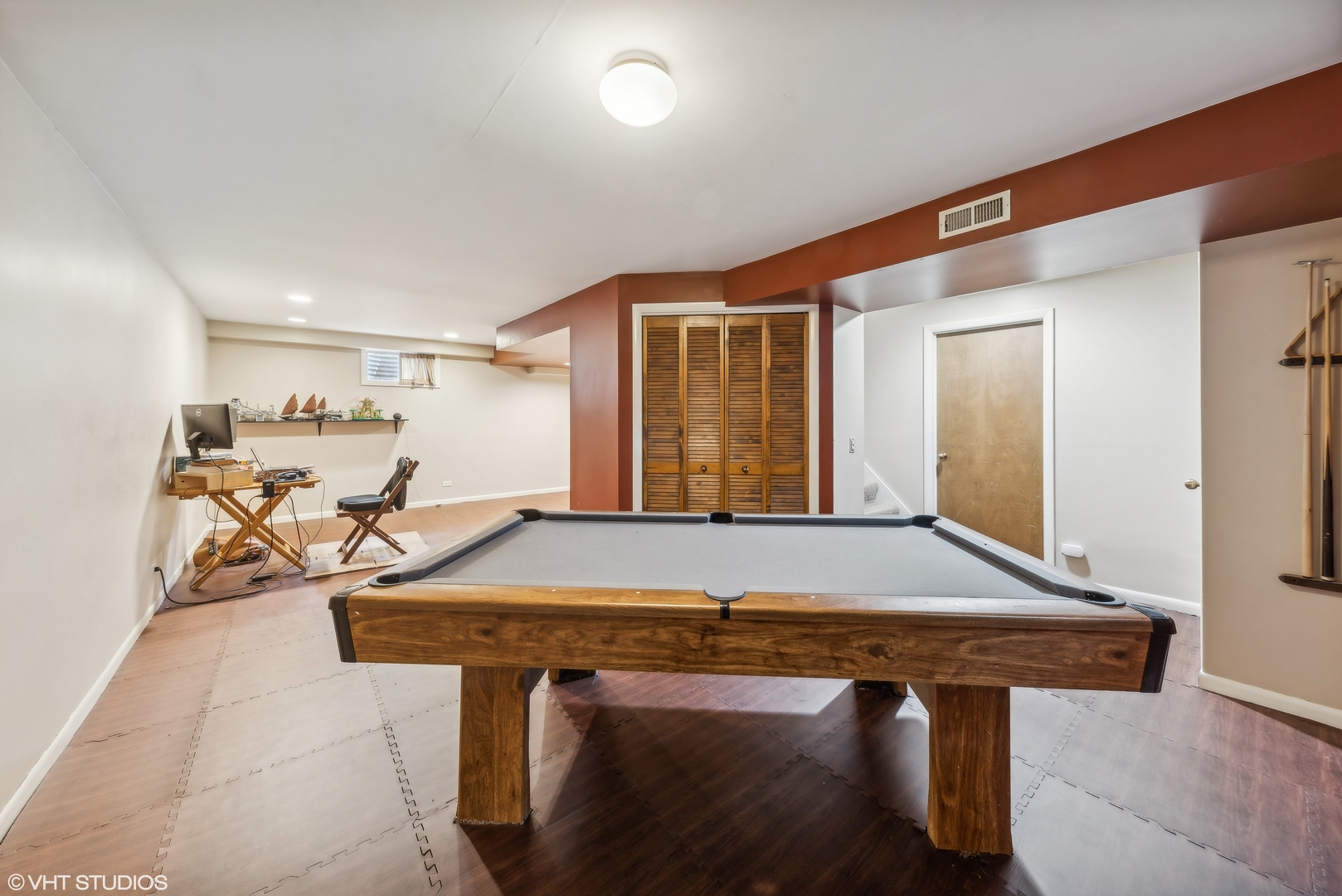 809 S Mitchell Avenue