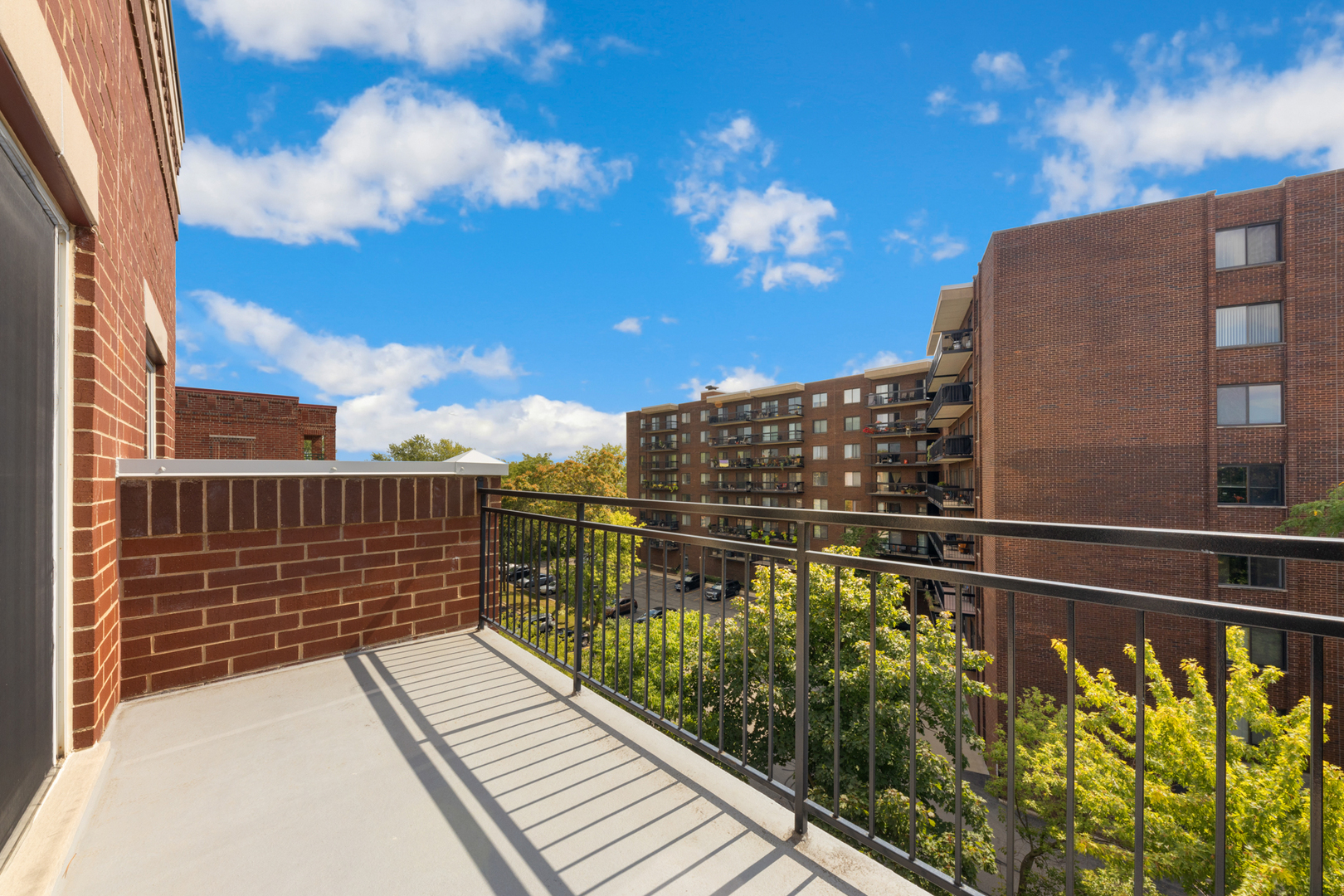 1675 E Mill Street Unit: 503