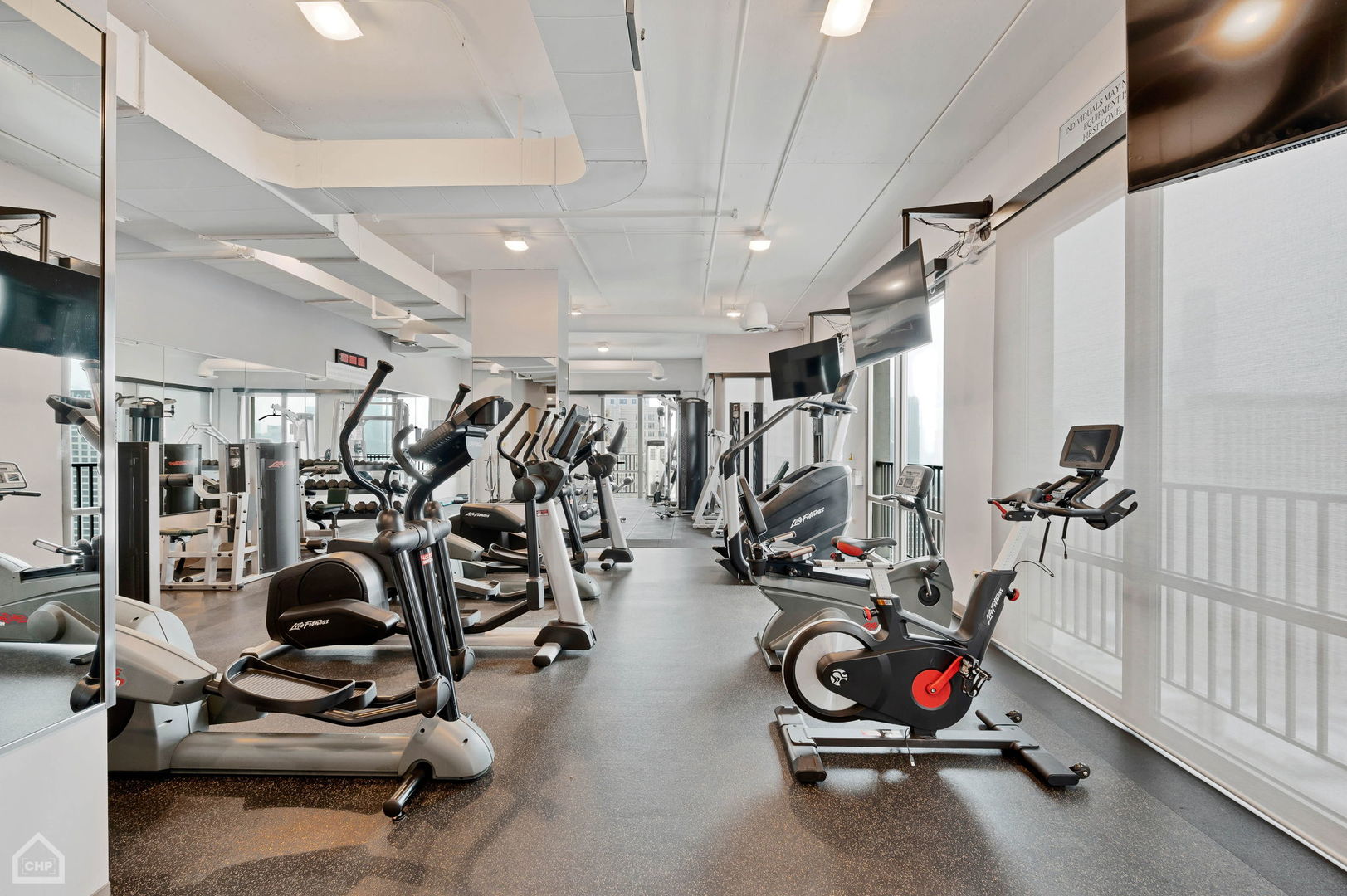 2 E Erie Street Unit: 1401
