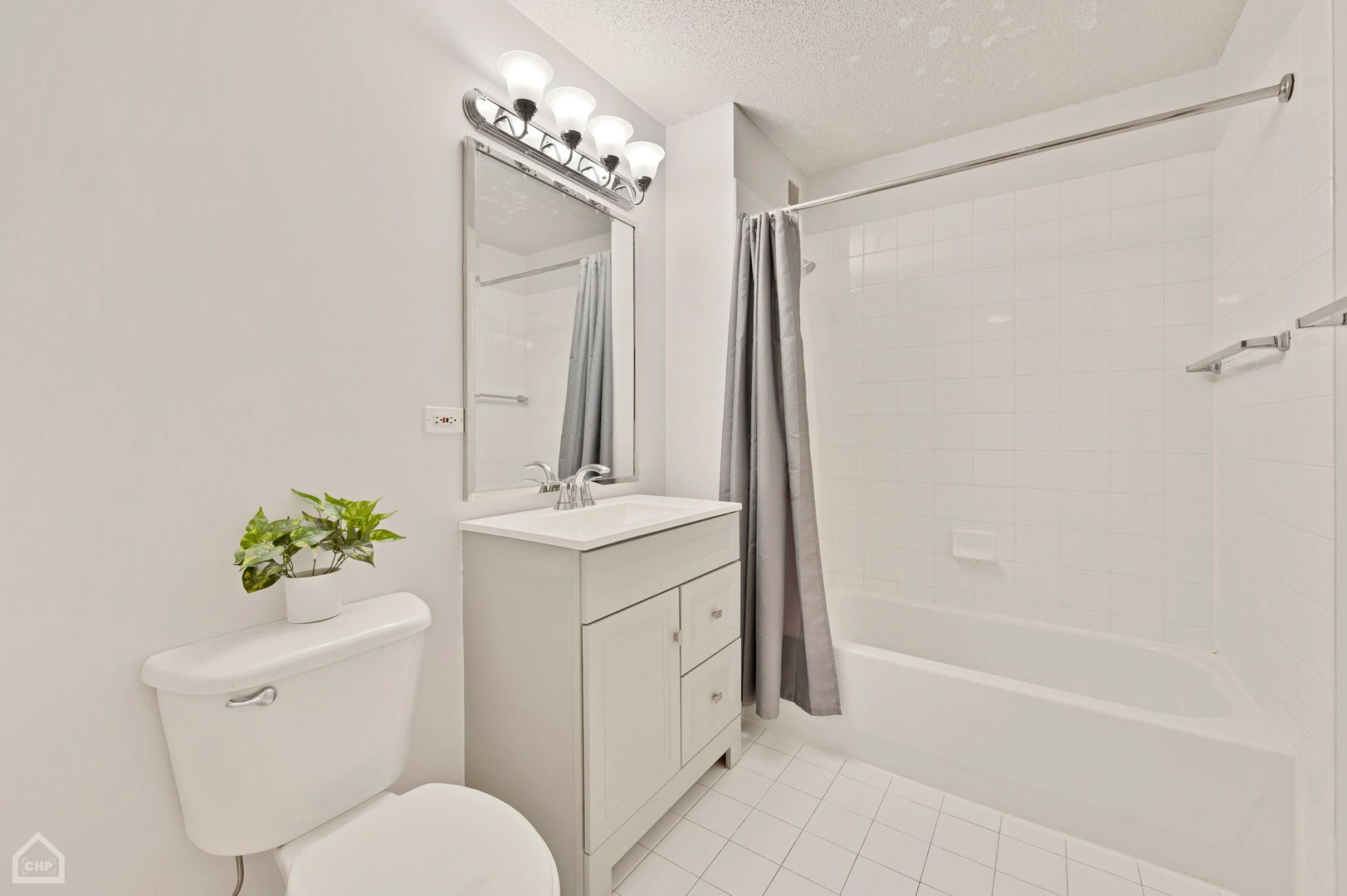 2 E Erie Street Unit: 1401