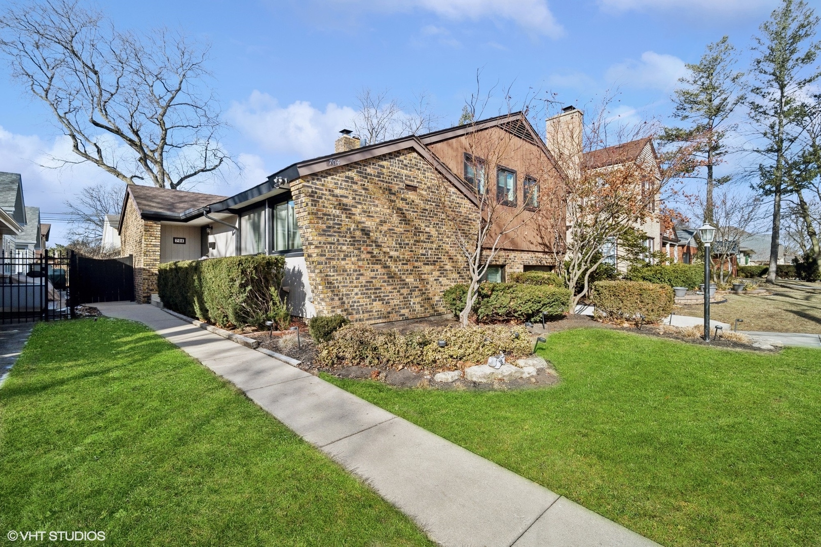 704 Forestview Avenue