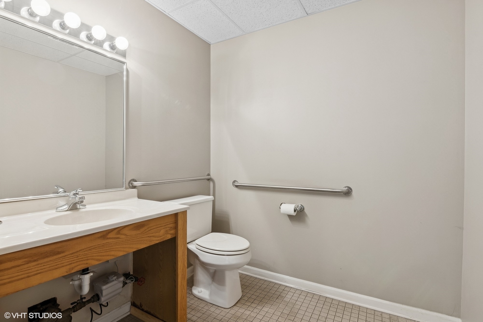 145 Covington Drive Unit: 145