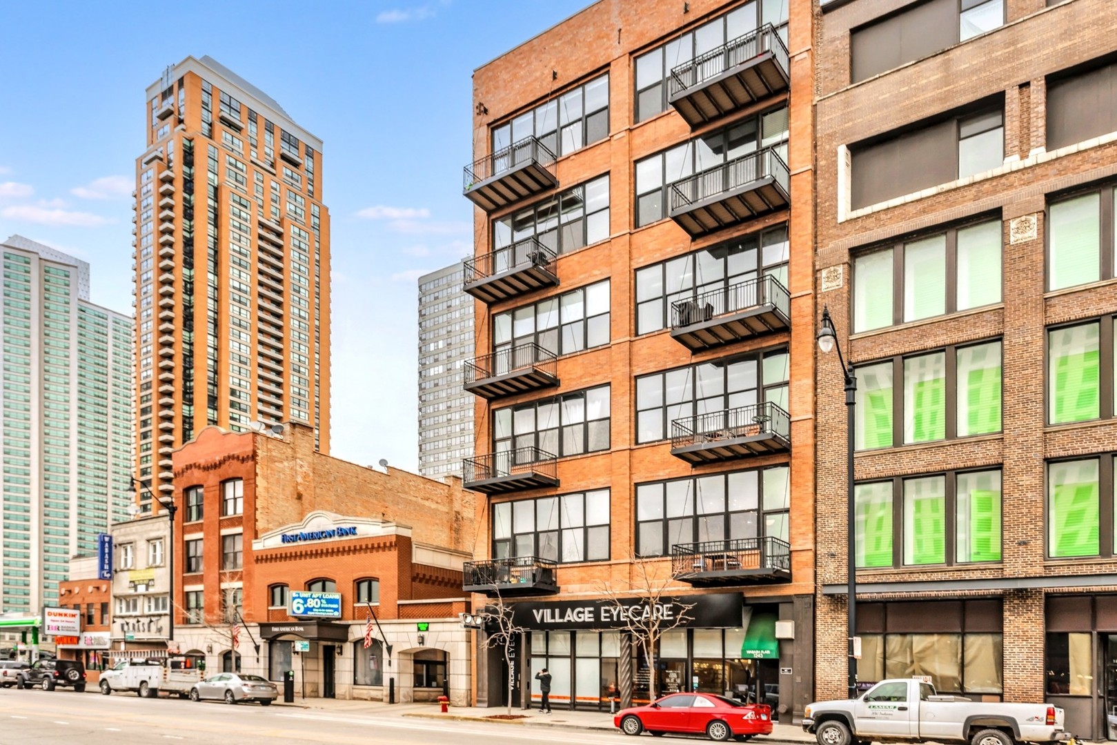 1243 S WABASH Avenue Unit: 403