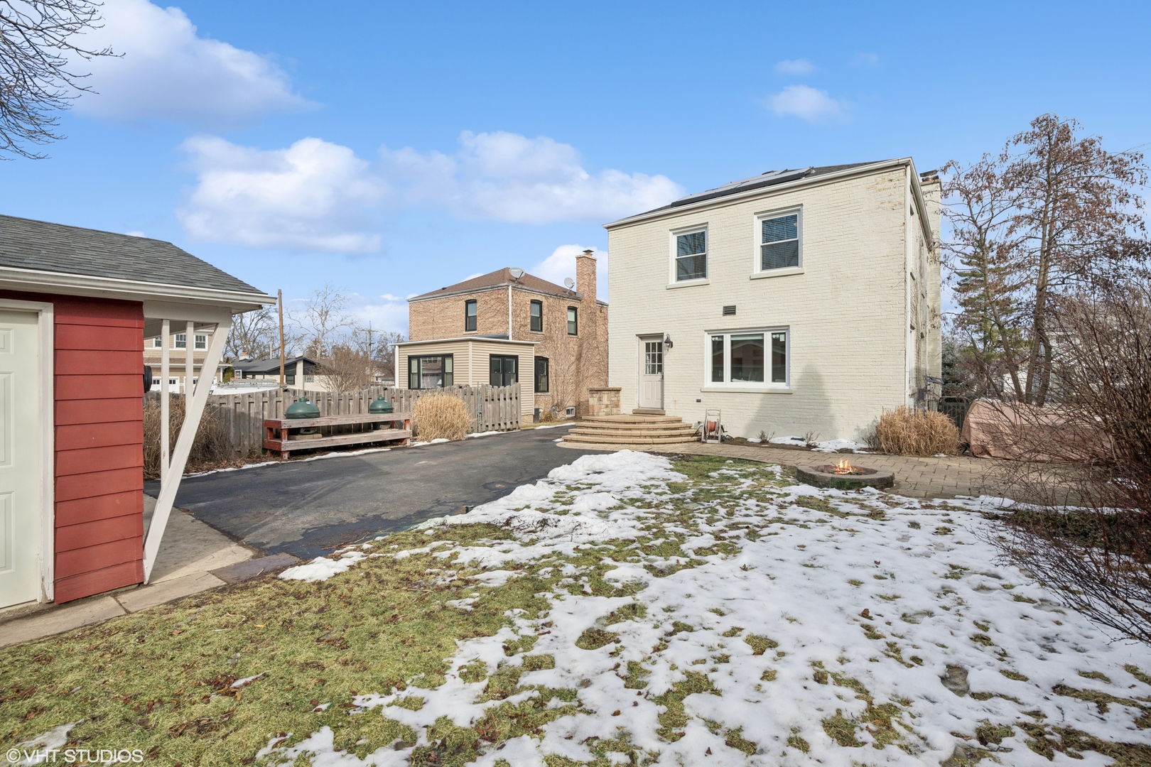 388 N Elm Avenue