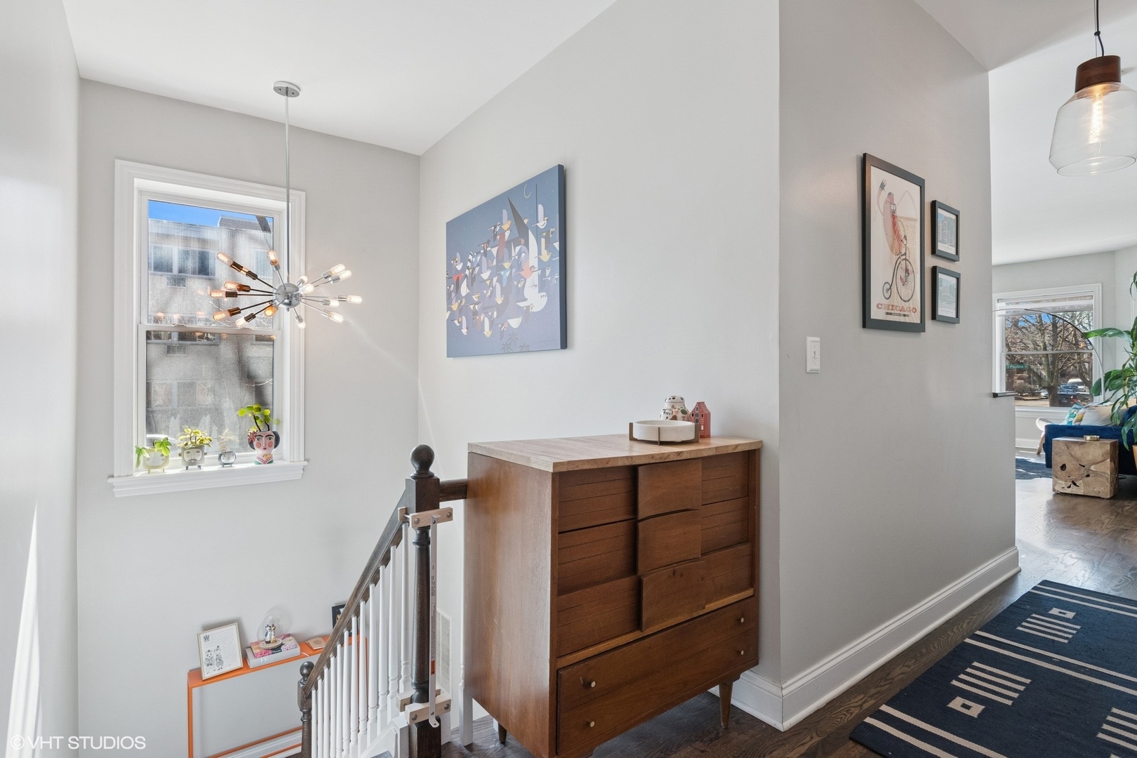 1650 W Rascher Avenue Unit: 1W