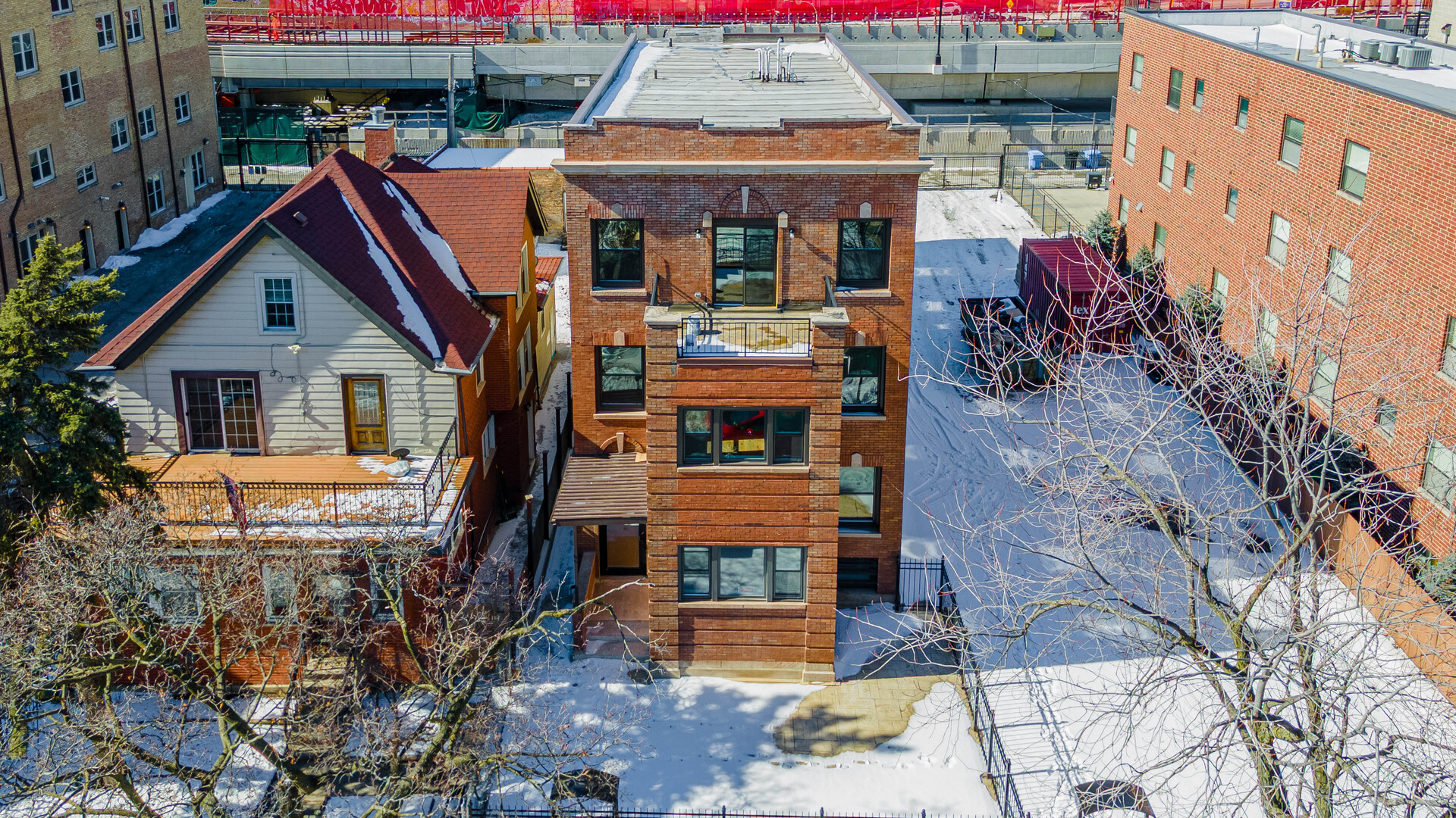 4716 N Winthrop Avenue Unit: 2