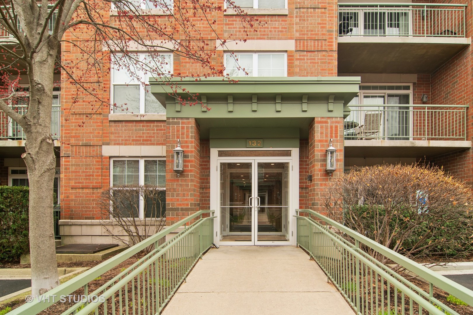 132 W Johnson Street Unit: 104