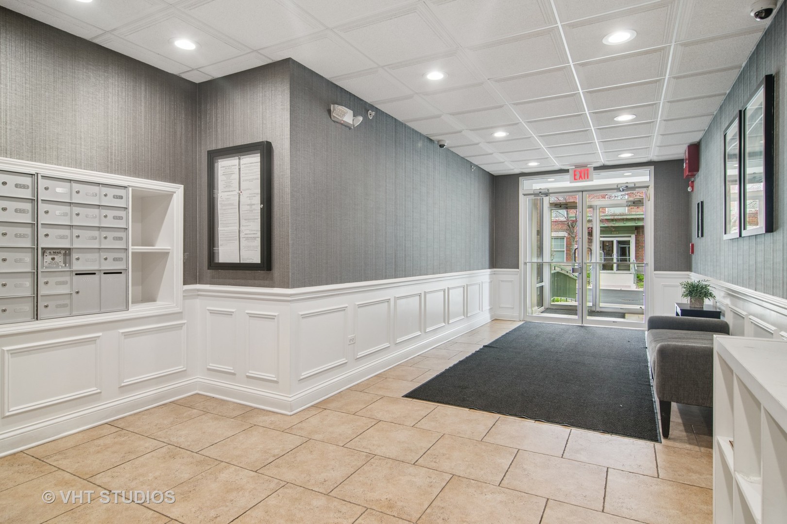 132 W Johnson Street Unit: 104