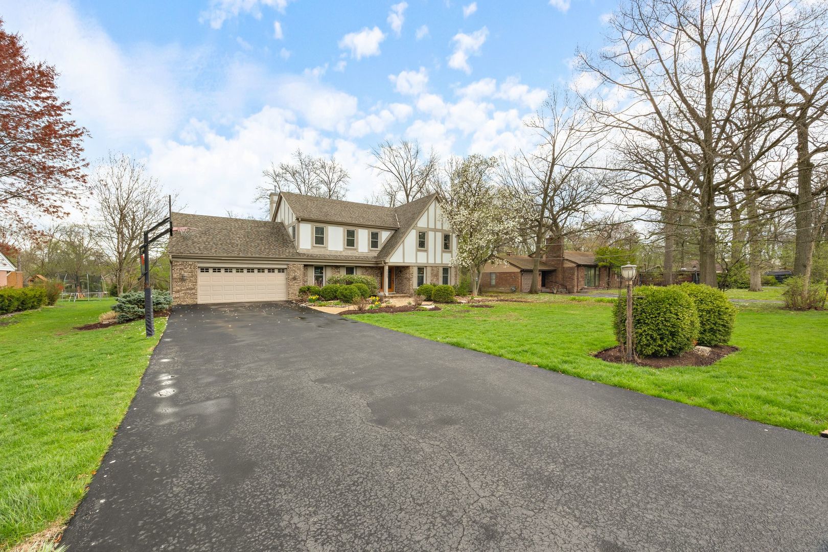 2089 Linden Lane