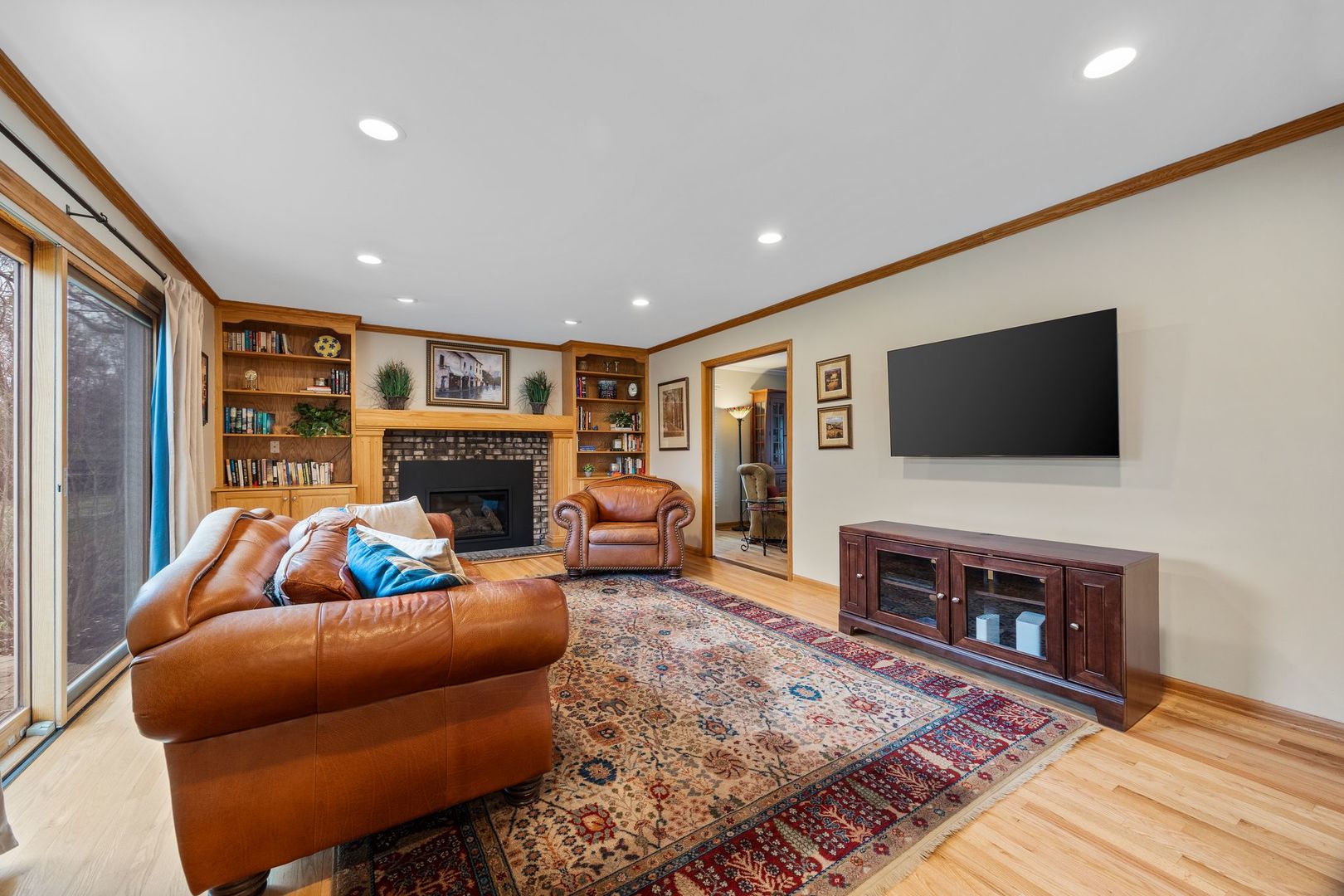 2089 Linden Lane
