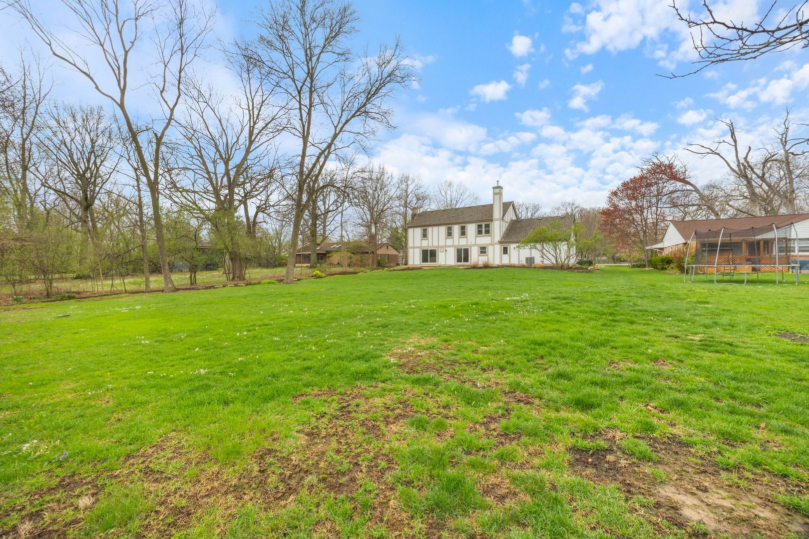 2089 Linden Lane