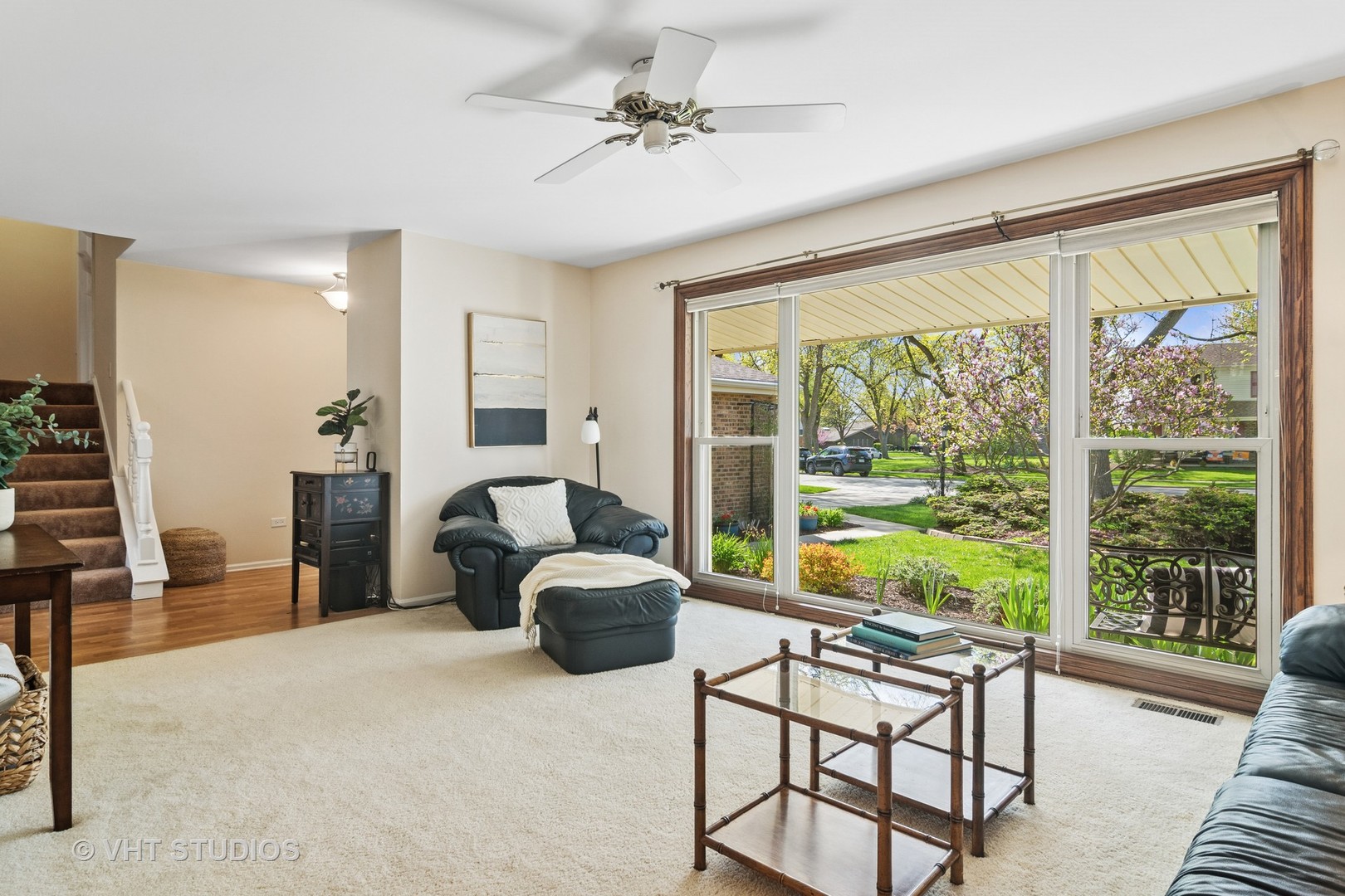 3041 N Huntington Drive