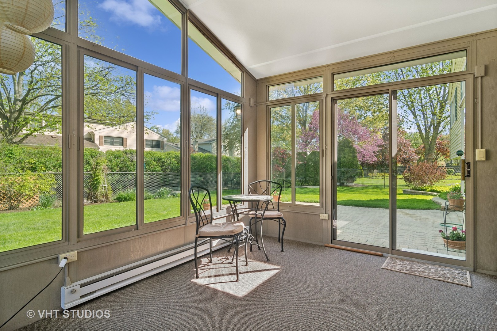 3041 N Huntington Drive