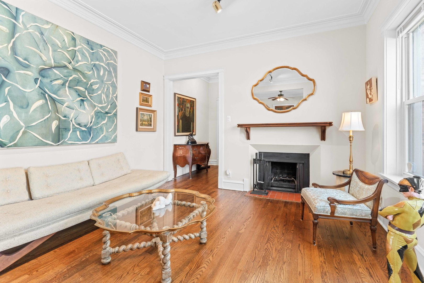 1253 W Elmdale Avenue Unit: 1E