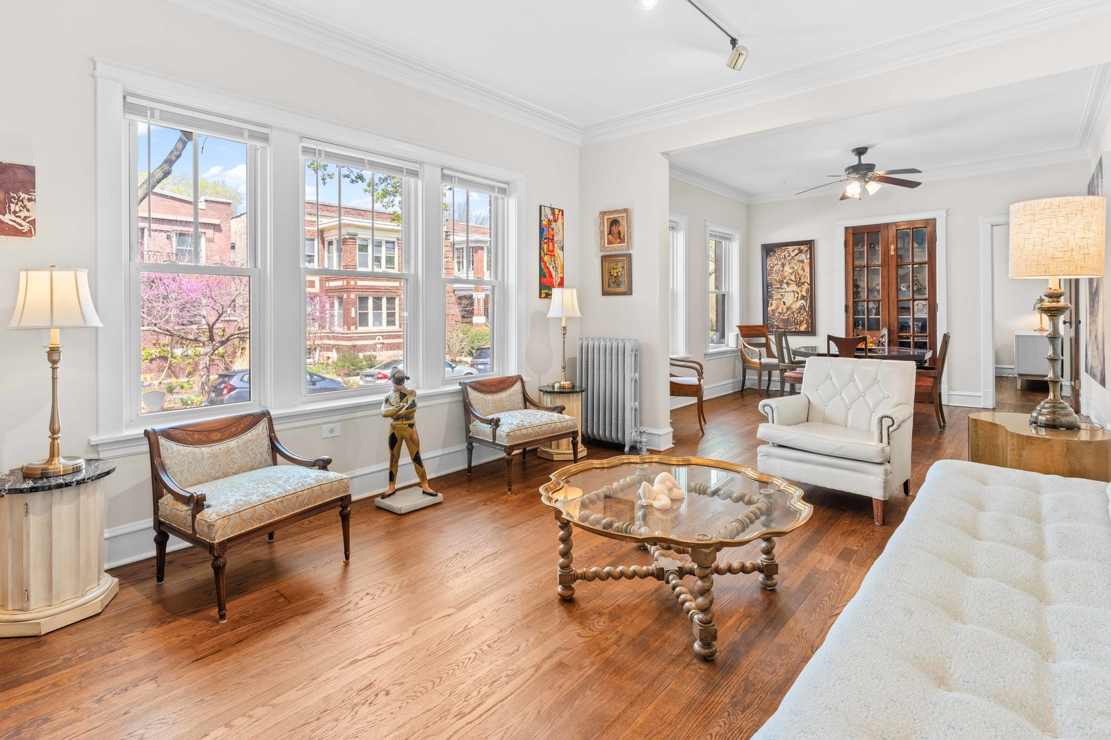 1253 W Elmdale Avenue Unit: 1E