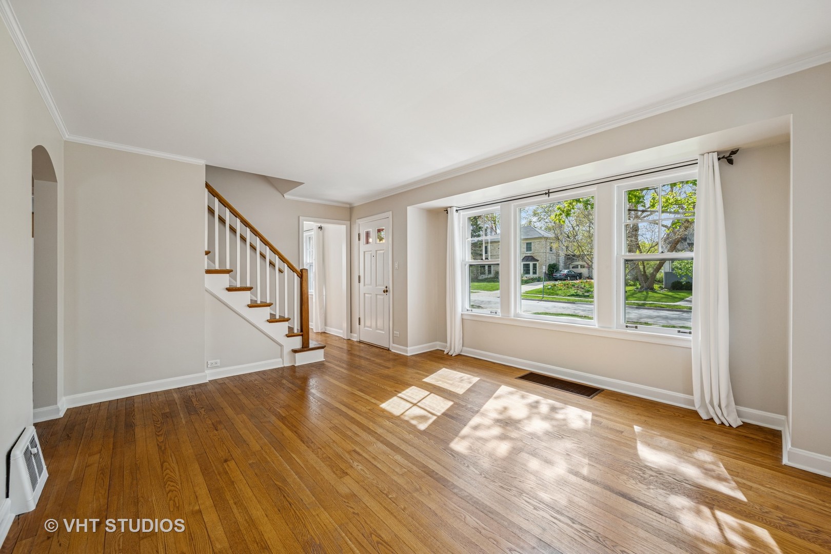 439 S Evergreen Avenue