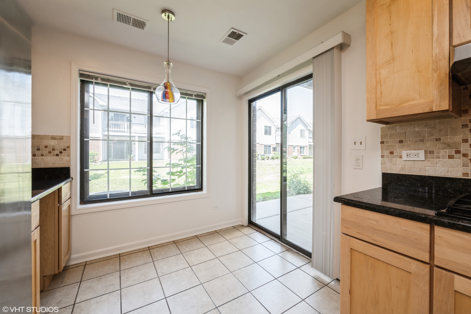 1724 W QUAIL Court Unit: 5