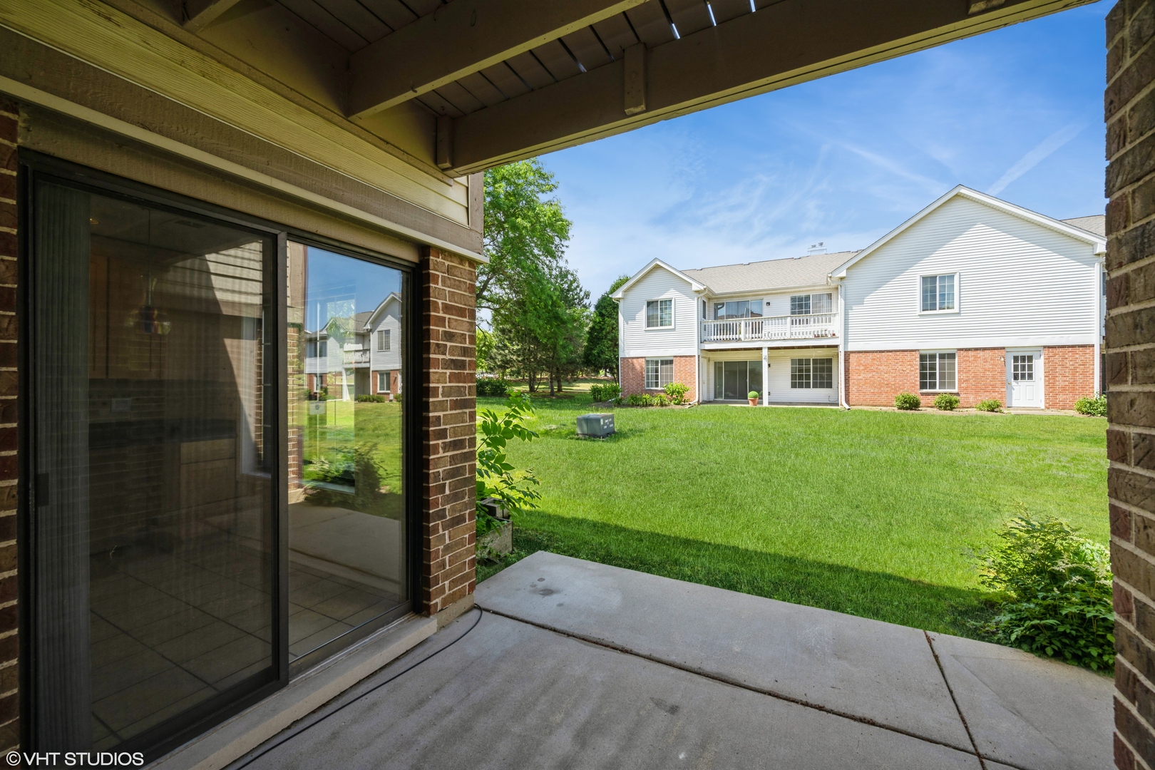 1724 W QUAIL Court Unit: 5