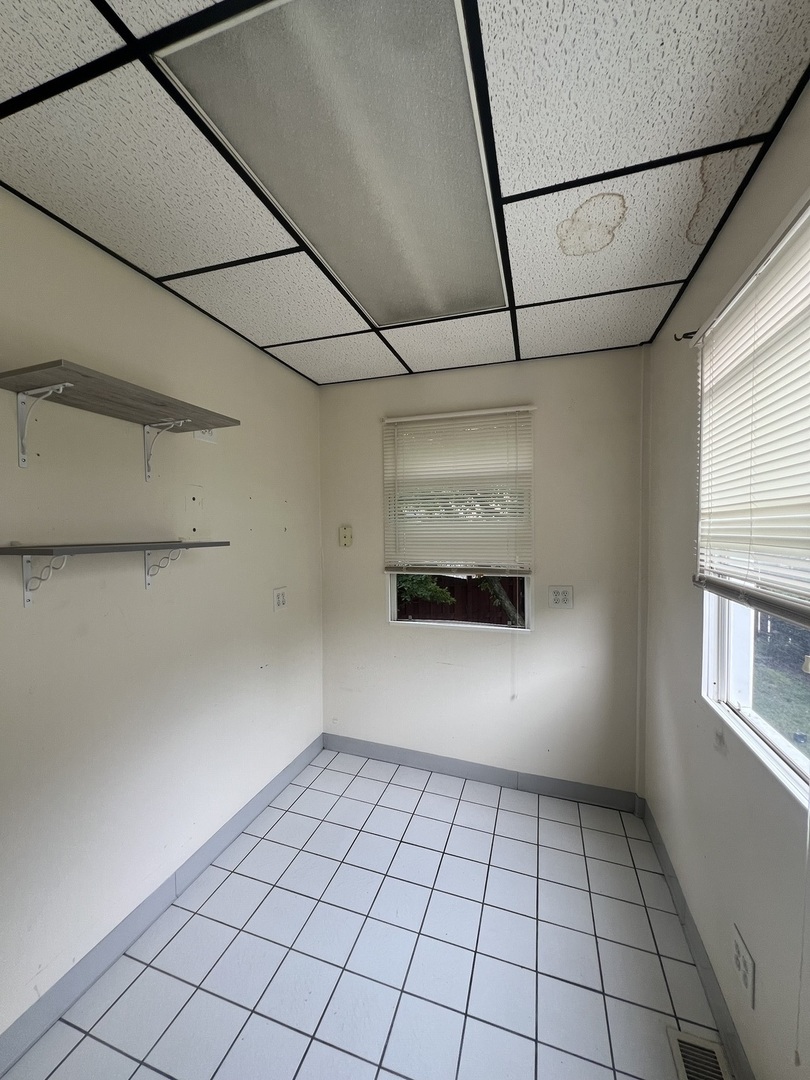 2515 W Argyle Avenue Unit: 1