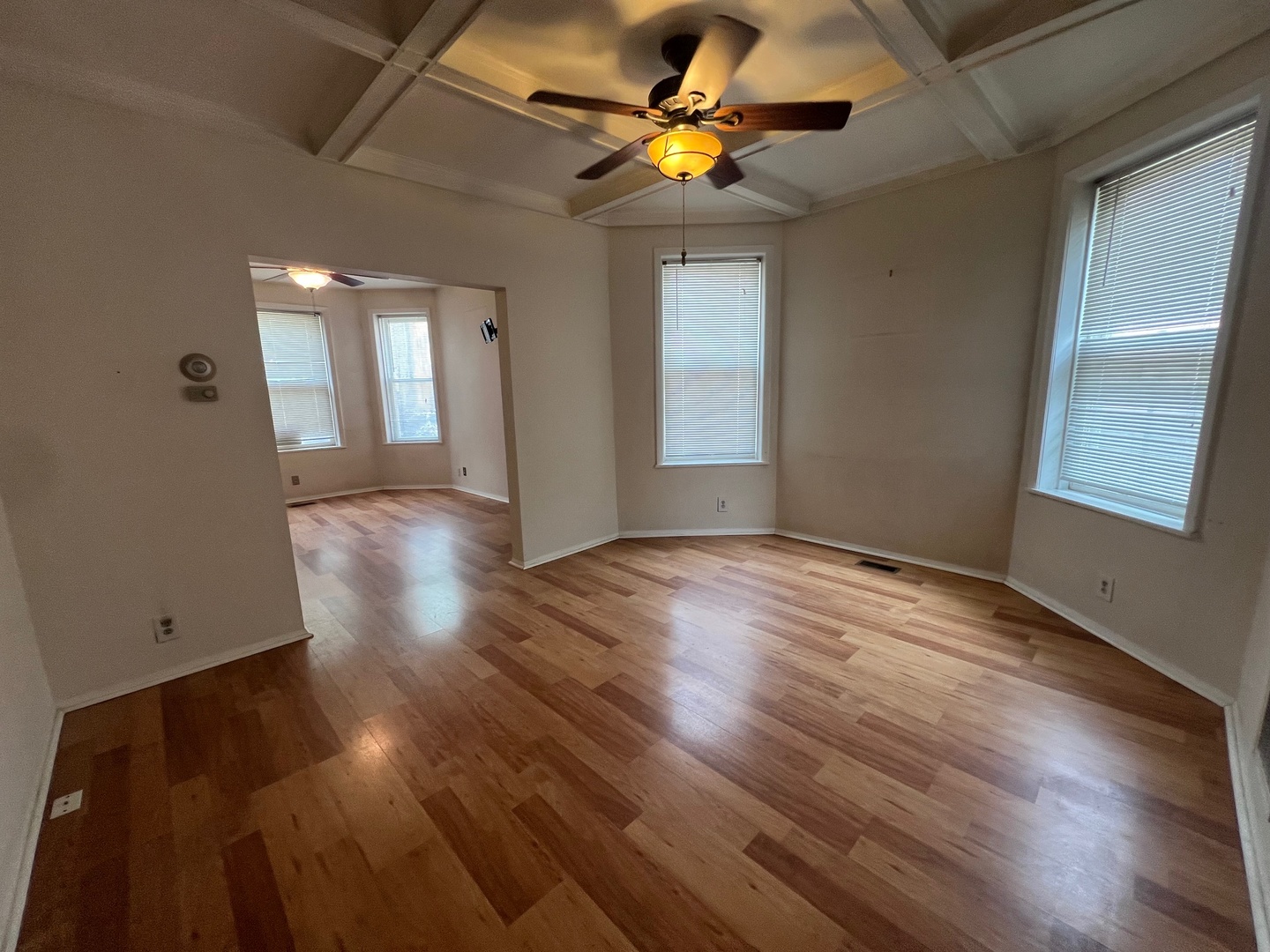 2515 W Argyle Avenue Unit: 1