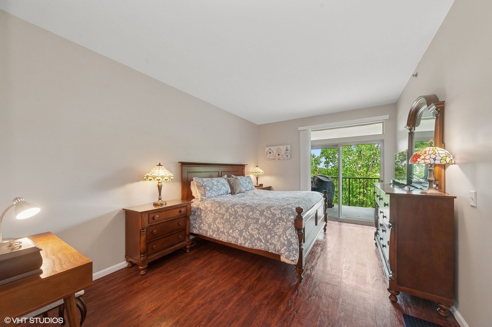 3125 Town Square Drive Unit: 408