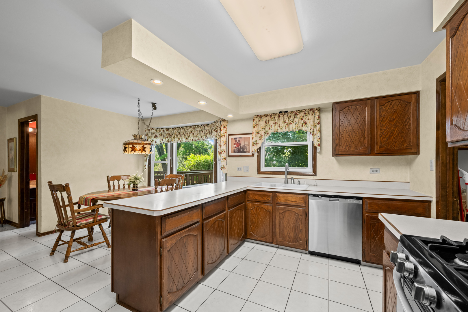 1507 W Plymouth Drive