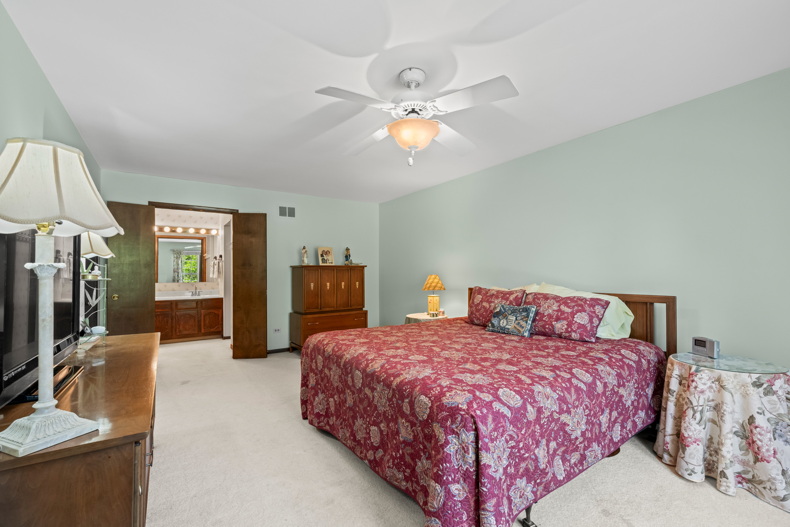 1507 W Plymouth Drive