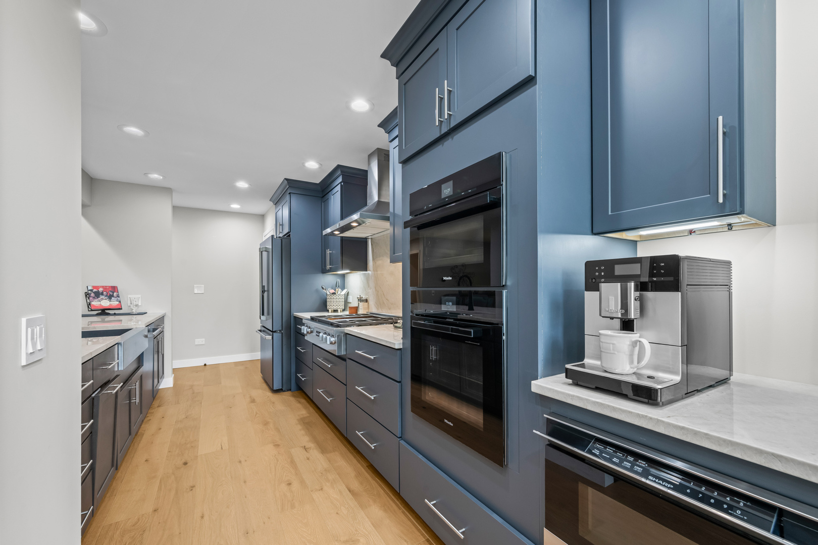 607 Stone Brook Court Unit: 47-1