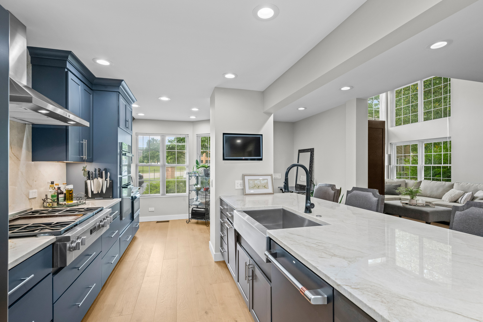 607 Stone Brook Court Unit: 47-1