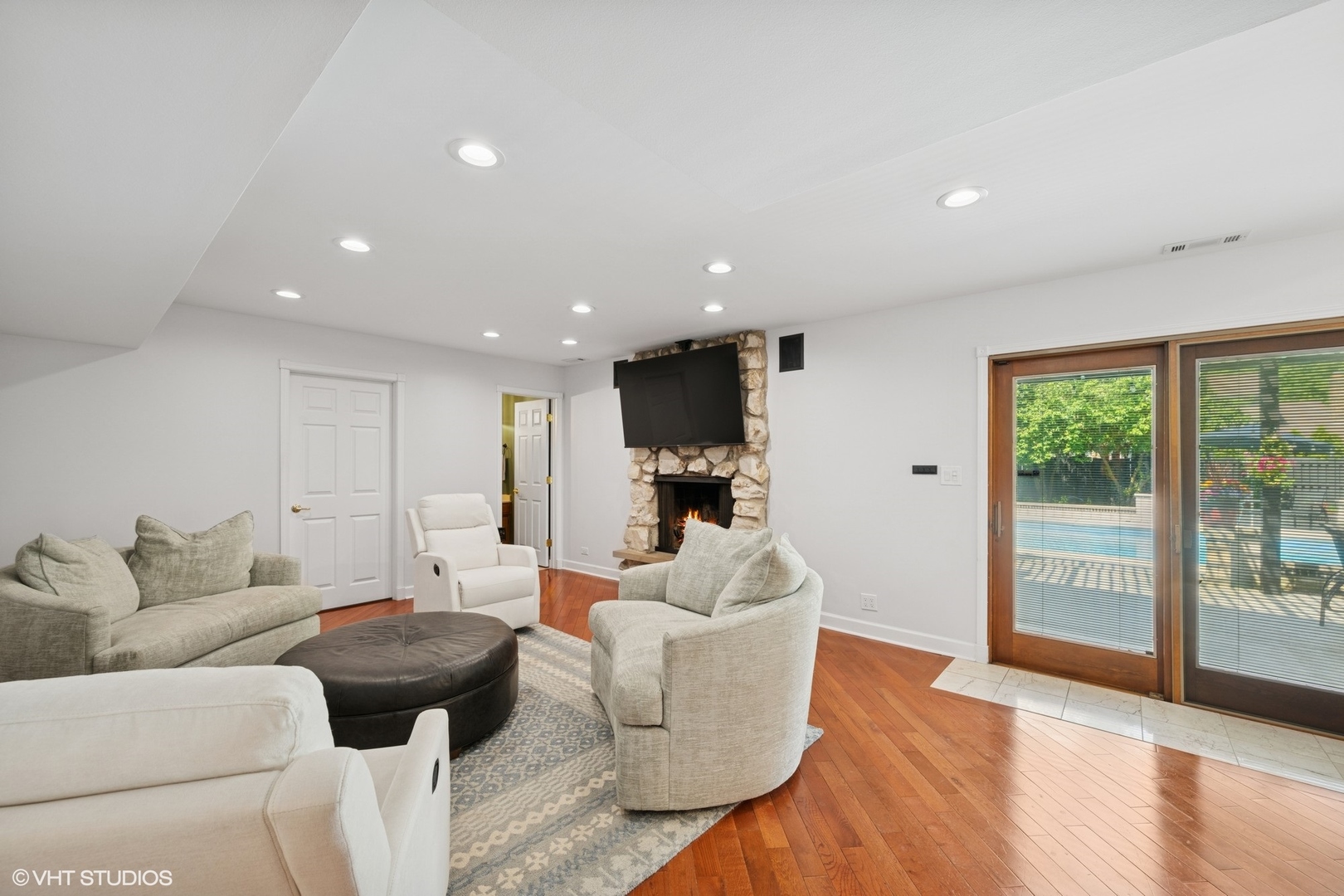 2342 S Shag Bark Trail