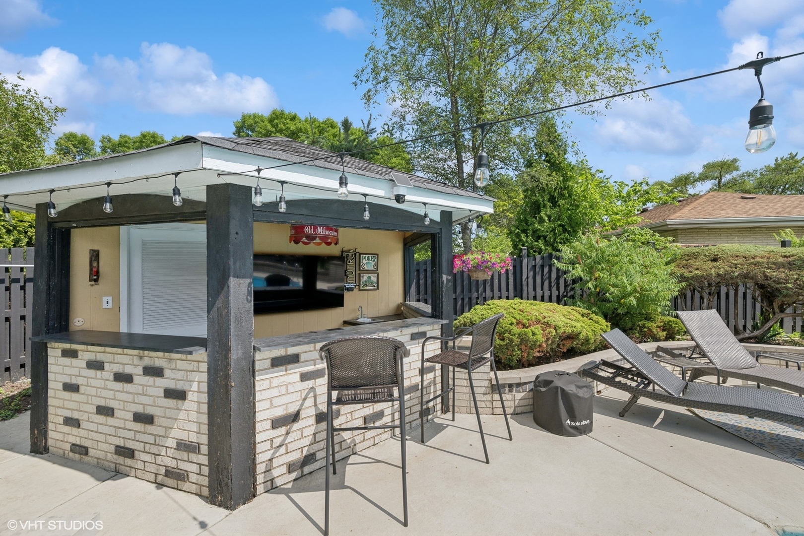 2342 S Shag Bark Trail