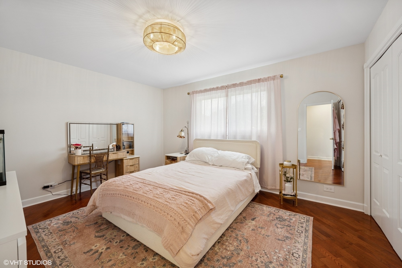 2342 S Shag Bark Trail