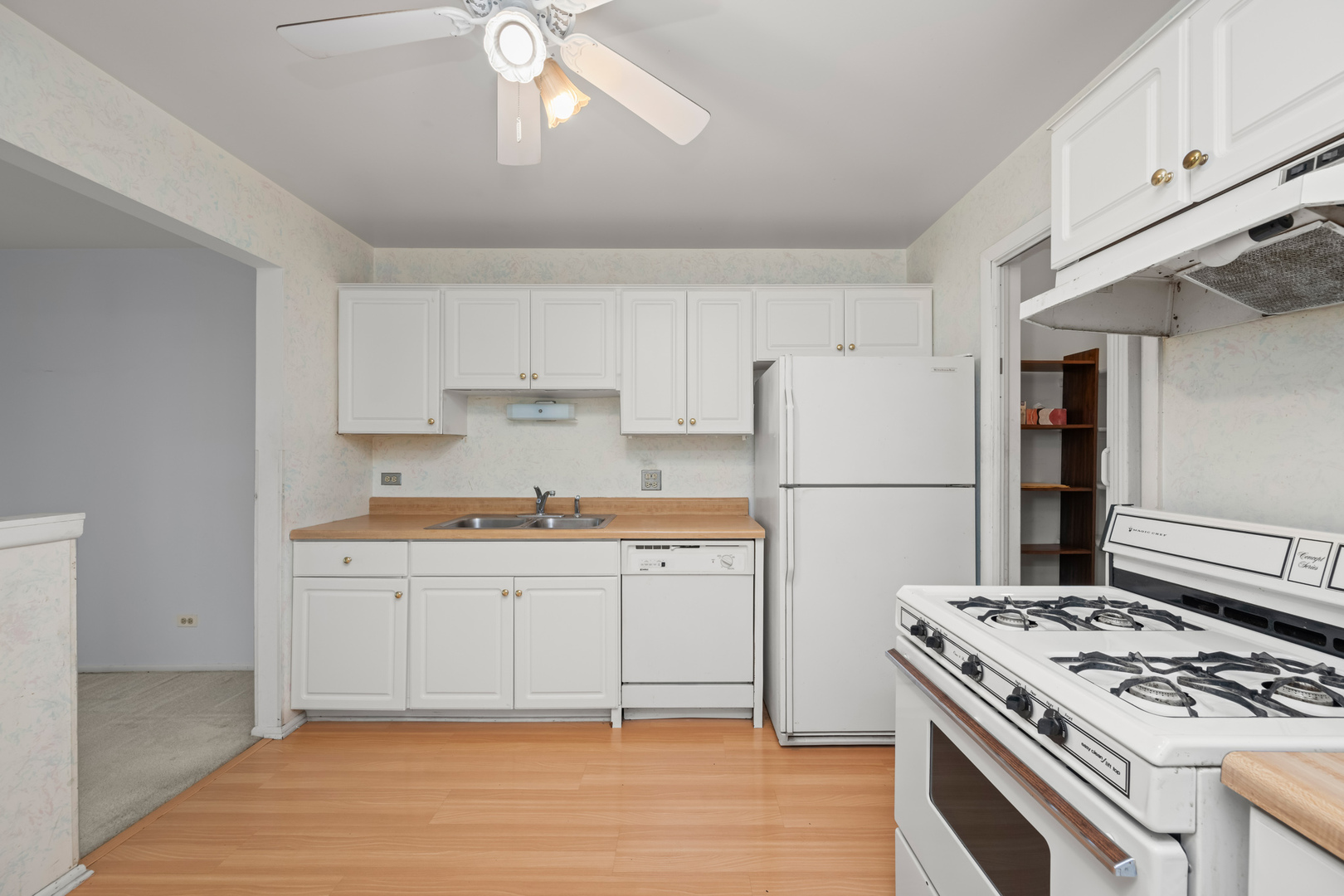 1542 Springview Court Unit: B1