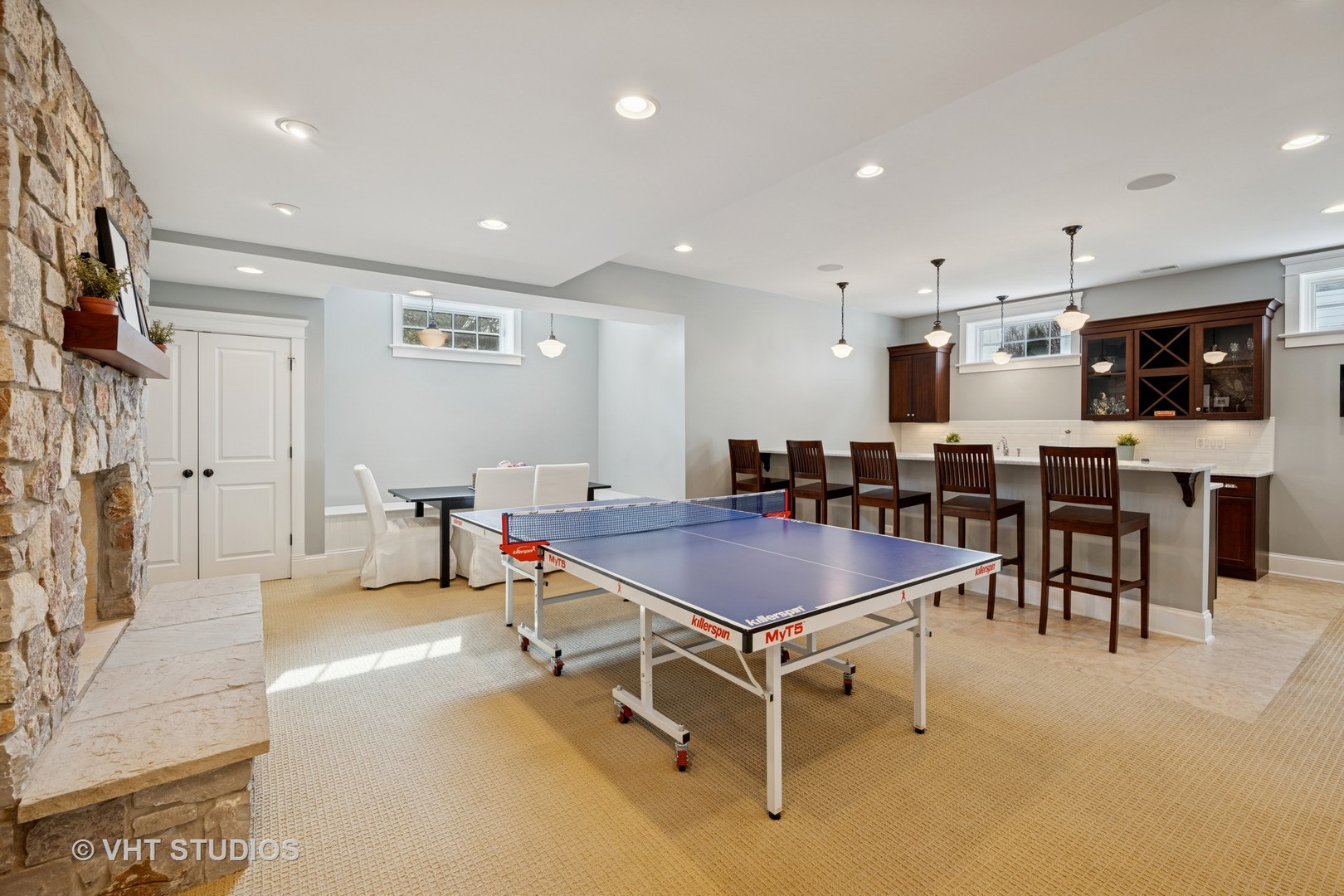 1605 N Chicago Avenue