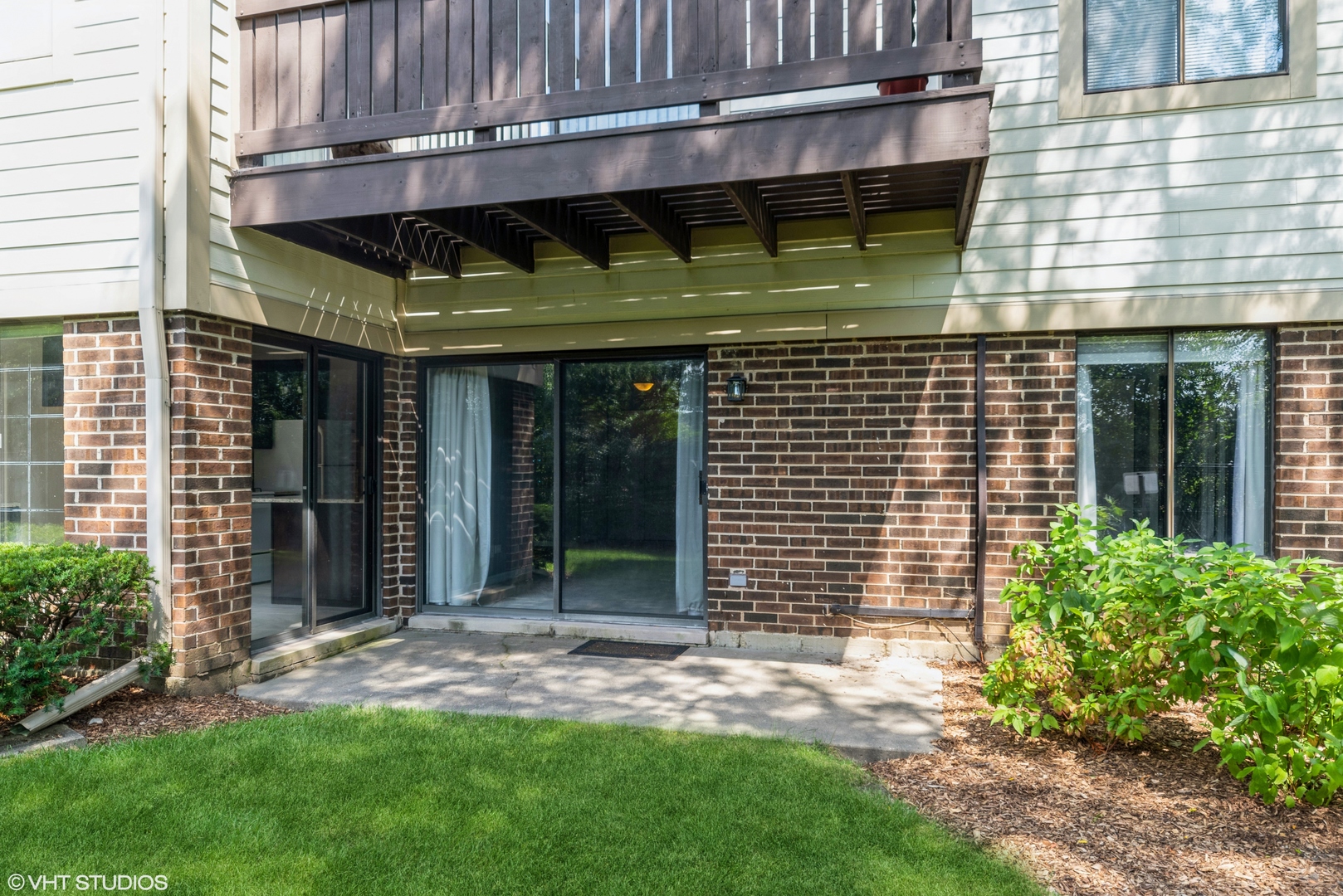 831 E Coach Road Unit: 1