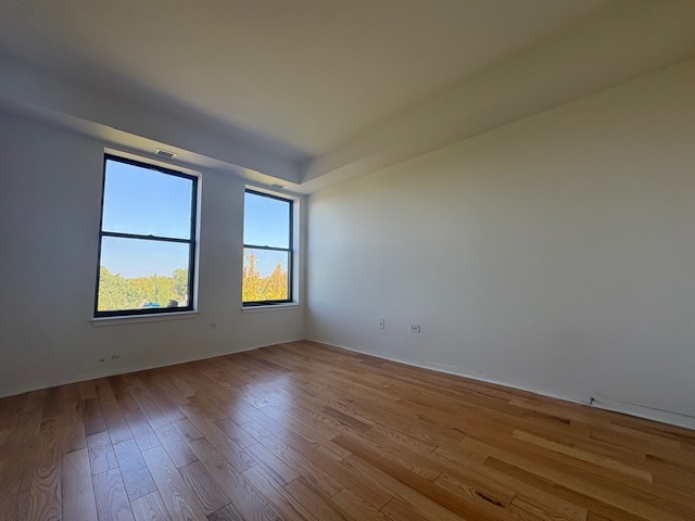 2335 W Belle Plaine Avenue Unit: 508