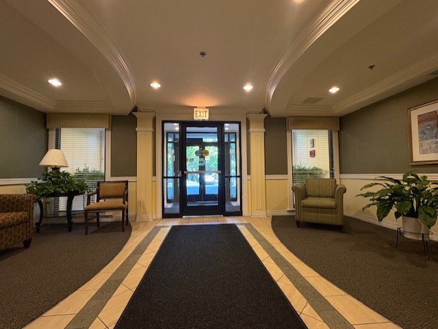 2335 W Belle Plaine Avenue Unit: 508