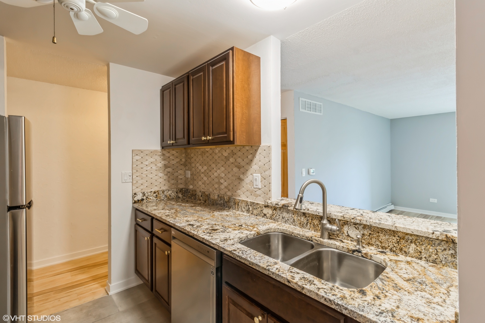 1926 Prairie Square Unit: 328