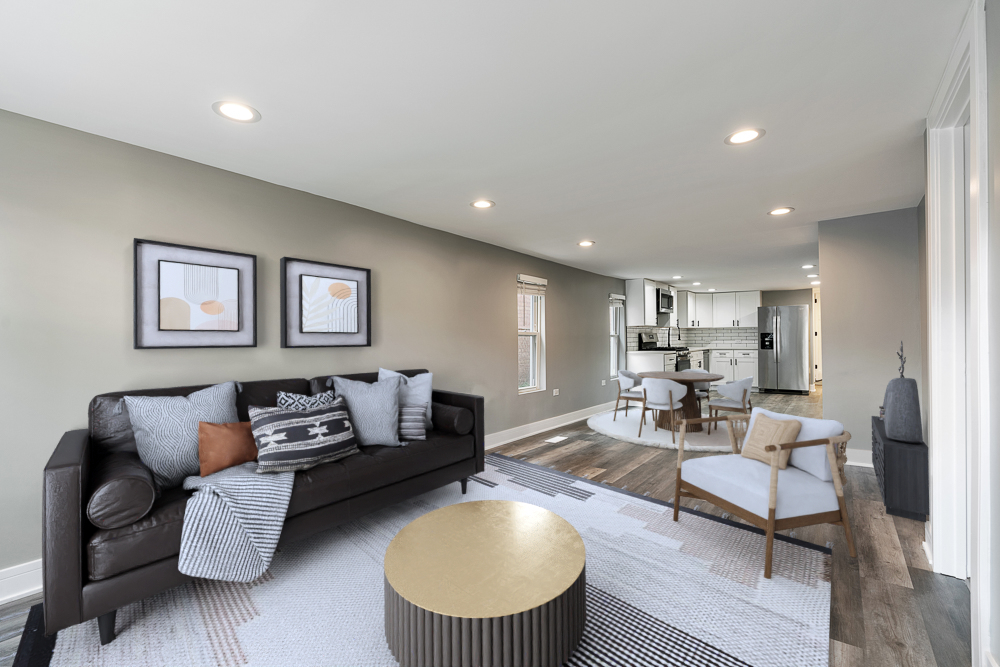 4624 N Springfield Avenue