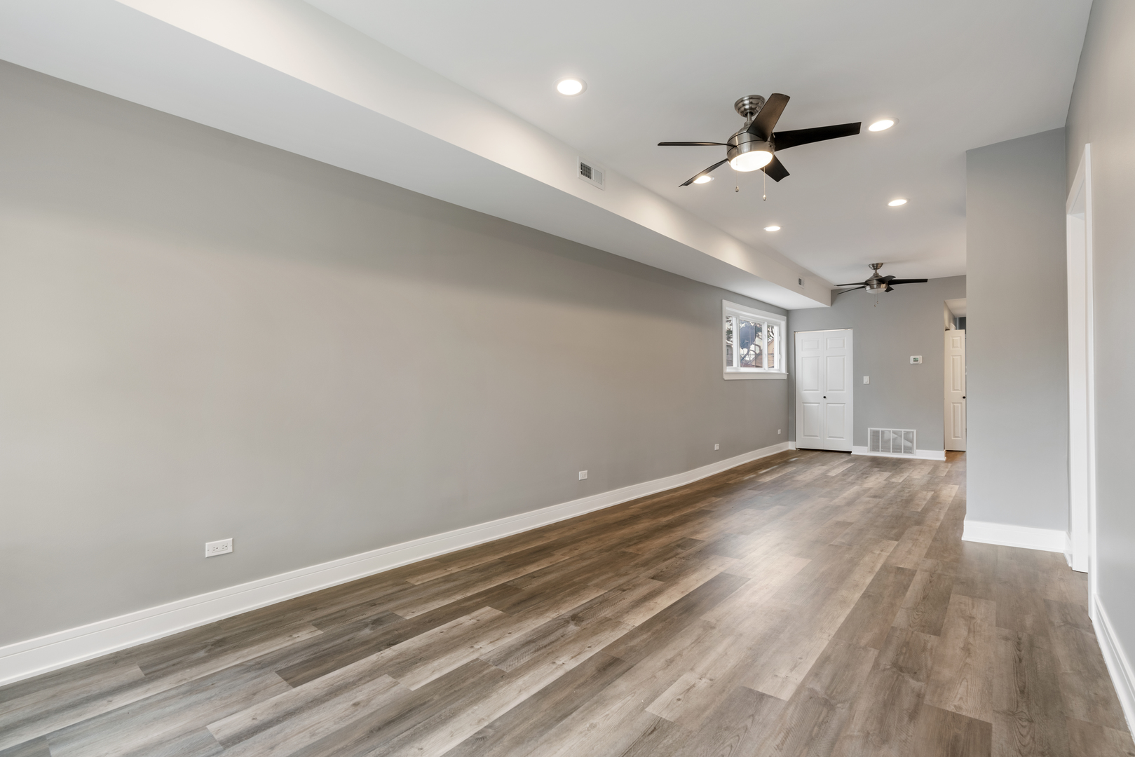 4624 N Springfield Avenue