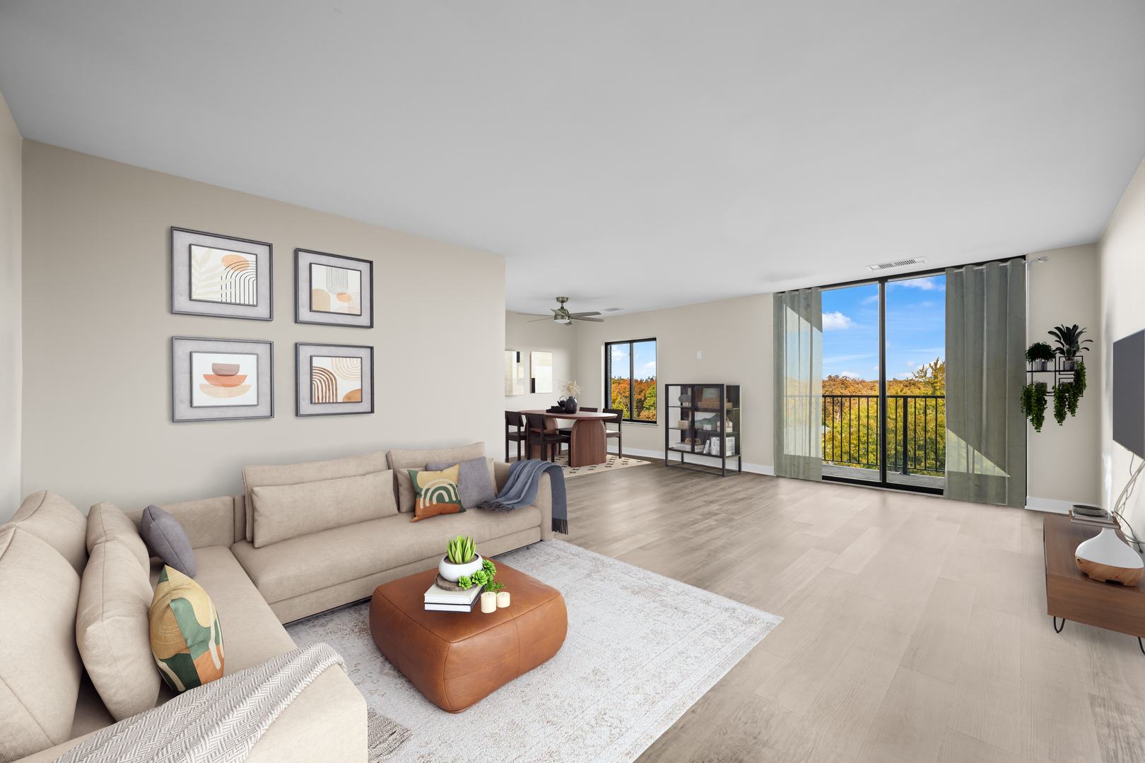 190 S Wood Dale Road Unit: 704